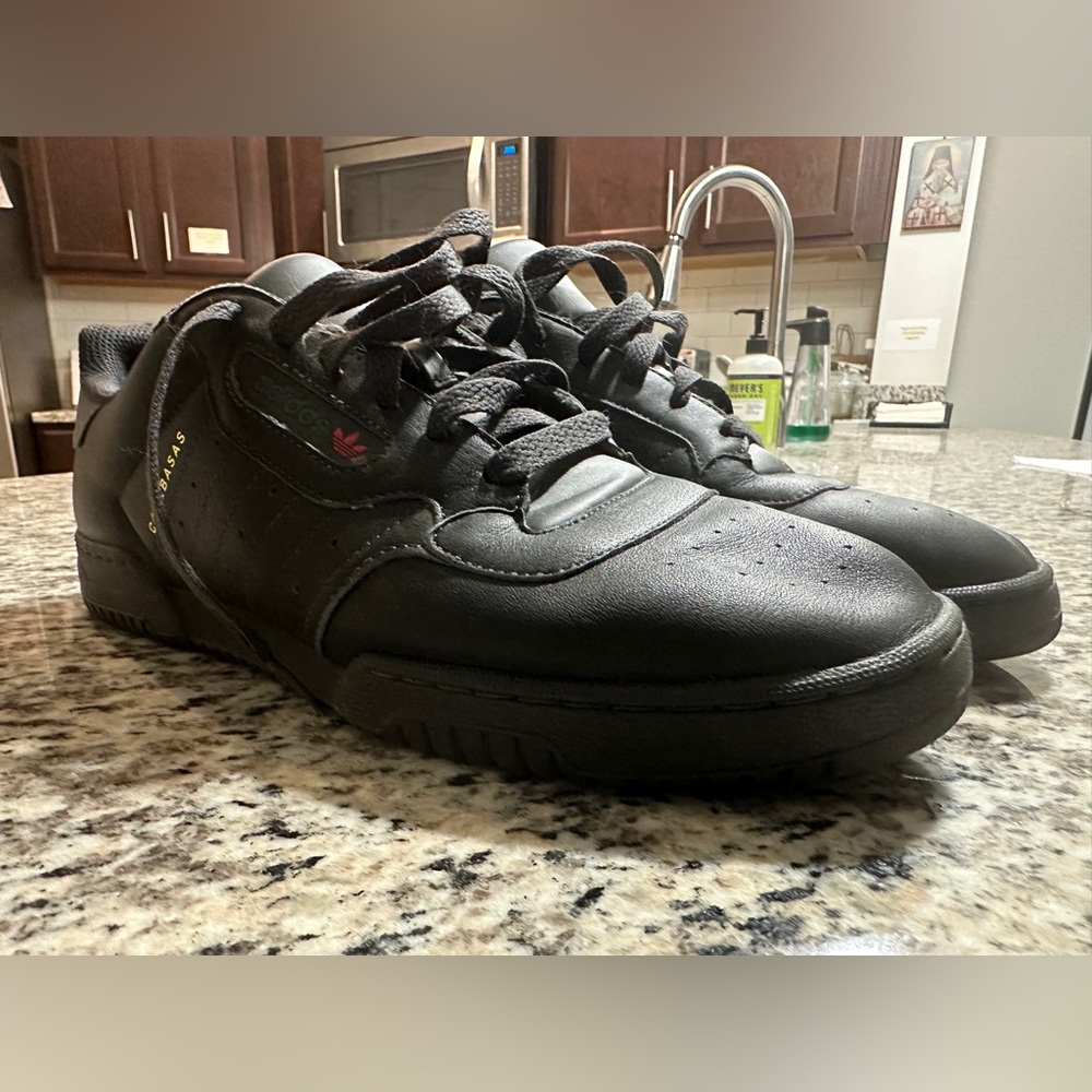 Yeezy Powerphase Calabasas Core Black